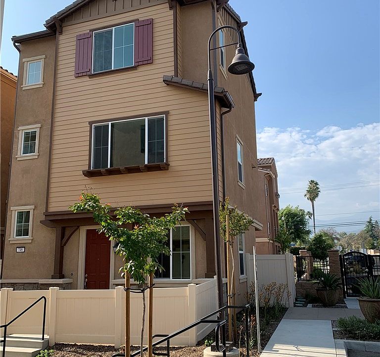 1st image of 746 Ash Ln