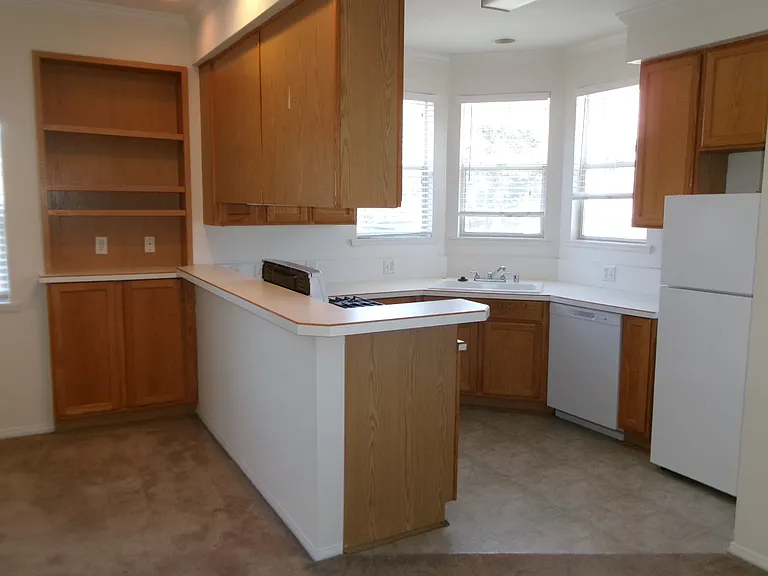 1521 San Pascual St #D — Photo 8