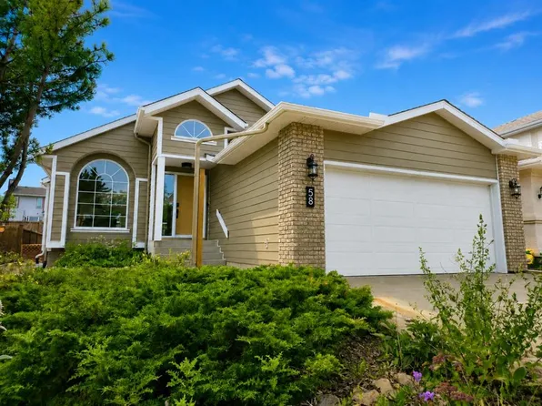 58 N Edgevalley Close NW, Calgary, AB T3A 5E4
