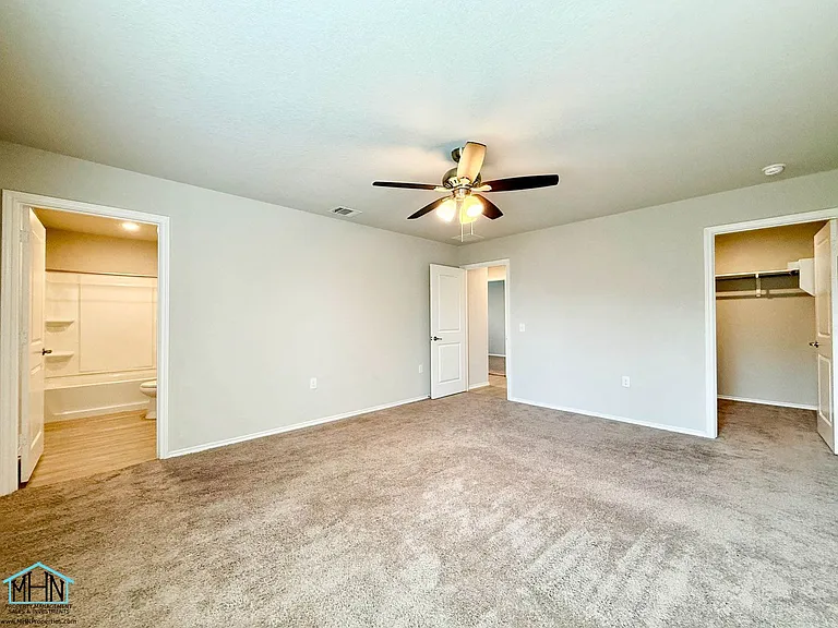 5606 Dewberry Run — Photo 11