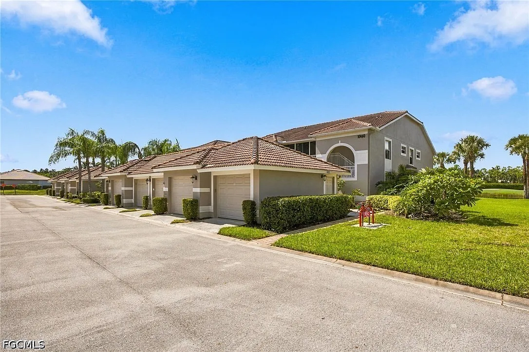 2 bed, 2.0 bath, 1328 sqft, $7,000 — Photo 2