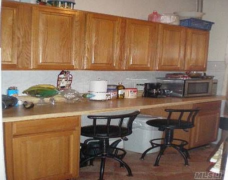 5th image of 5415 39th Ave