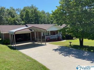 5325 Royal Oak St, Southside, AL 35907