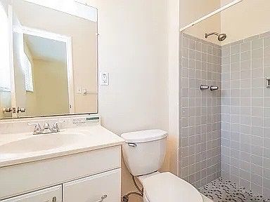 5th image of 506 Zinnia Dr