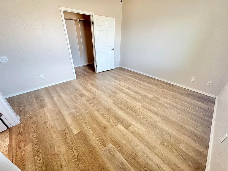 6868 Sky Pointe Dr #2139 — Photo 19