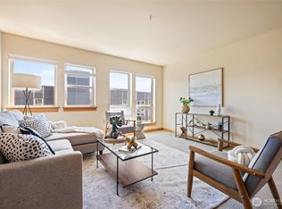 Pontedera, Seattle, WA 98144