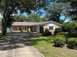 225 Mooney Rd, Fort Walton Beach, FL 32547