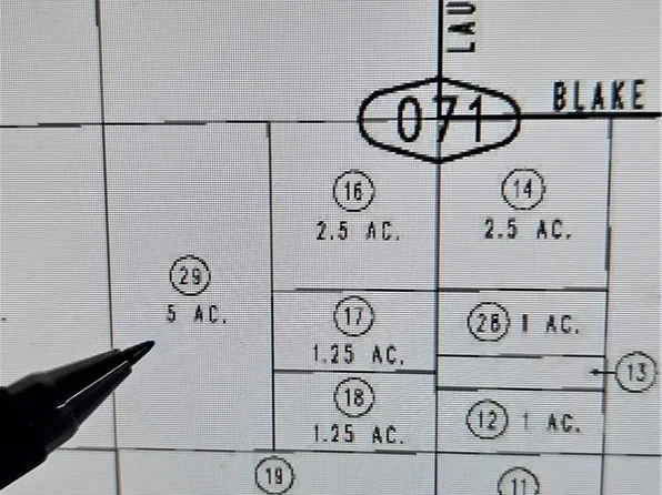 32375 Blake Dr, Lucerne Valley, CA 92356