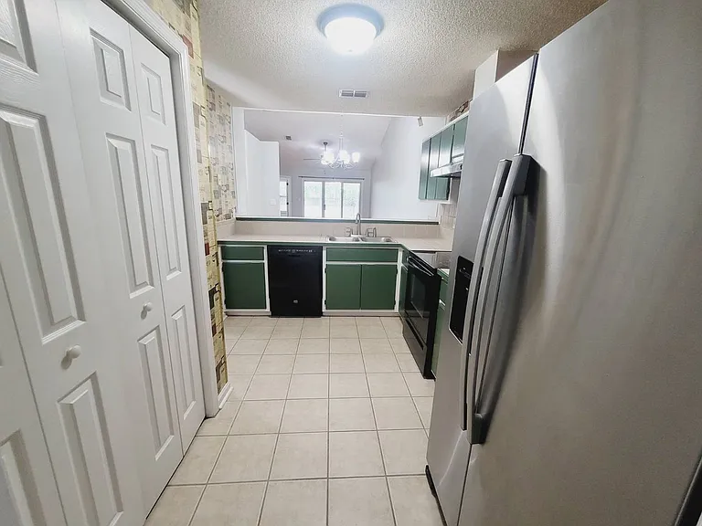 4081 Remer Ct — Photo 7