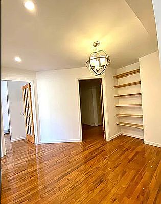 1st image of 530 W 47th St APT 5E
