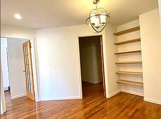 530 W 47th St APT 5E, New York, NY 10036