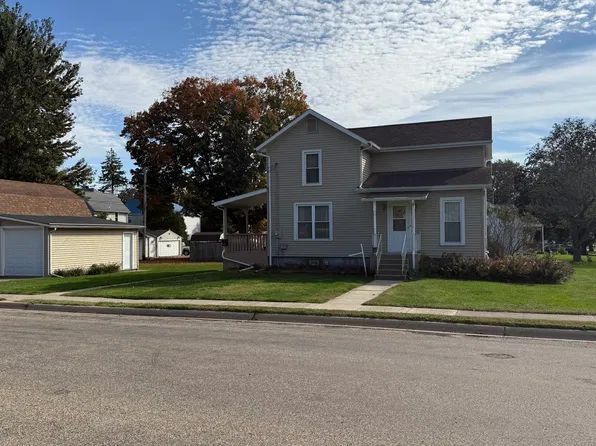 206 E Clark St, Princeton, IL 61356