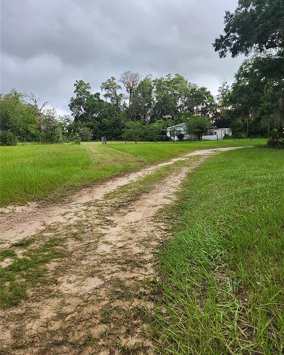 1st image of 9228 NE Jacksonville Rd