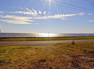 1220 Chesapeake Dr, Churchton, MD 20733