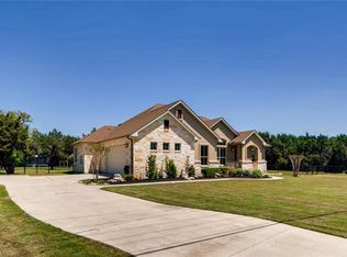 102 Quarry Lake Estates Dr, Liberty Hill, TX 78642