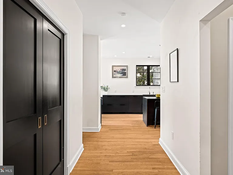 1623 Jonquil St NW — Photo 3