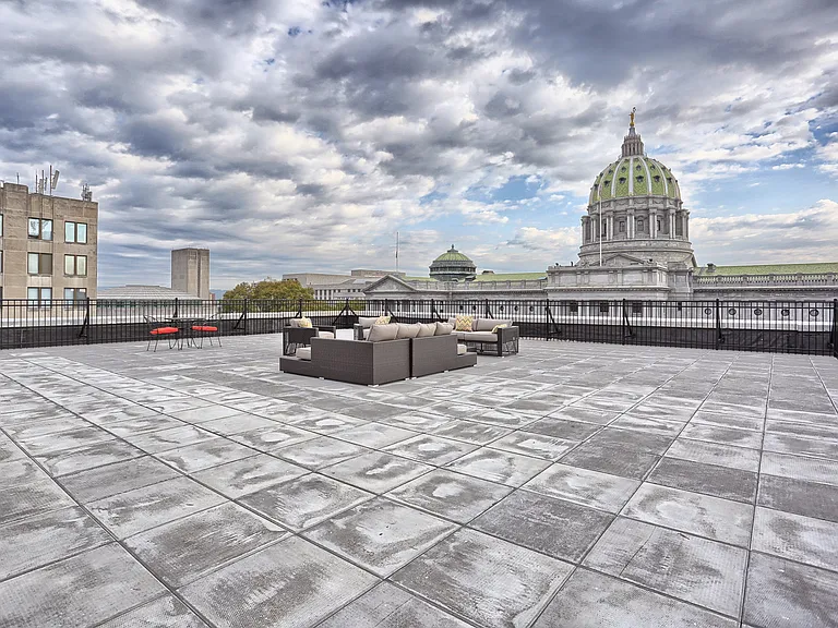 231 State St #204 — Photo 2