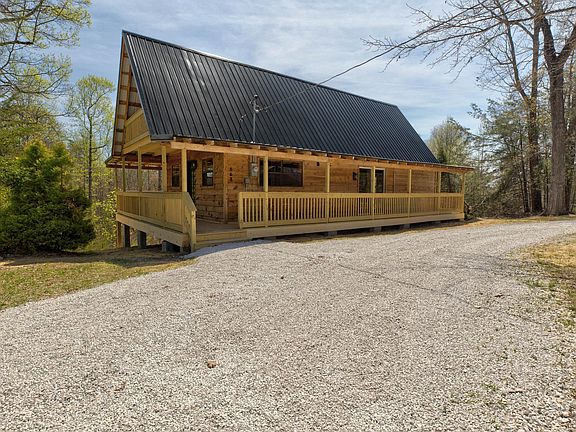 4th image of 663 Twin Oaks Rd