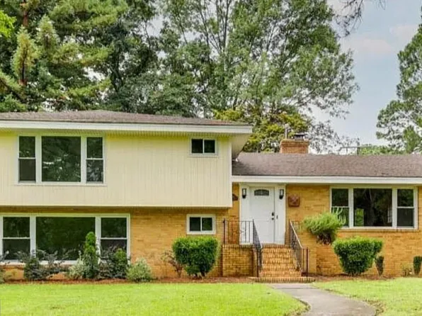 300 East Rd, Portsmouth, VA 23707