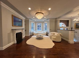 61 Saint Botolph St #61, Boston, MA 02116