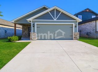 9320 NW 126th St, Yukon, OK 73099