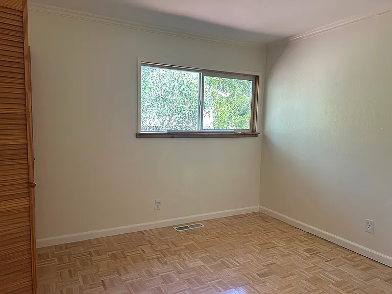 4220 Brookshire Cir — Photo 19
