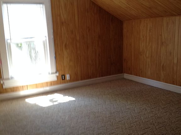 Upstairs loft 