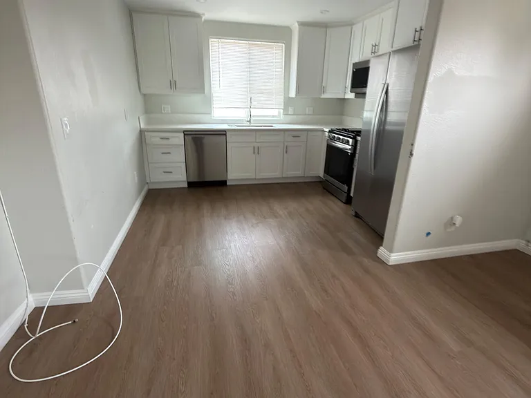 4239 W Broadway #A — Photo 10