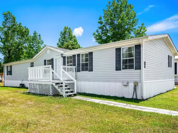 500 Folly Estates Dr., Myrtle Beach, SC 29588