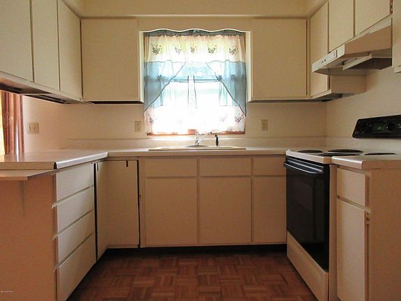 5th image of 35747 Margurite Ln