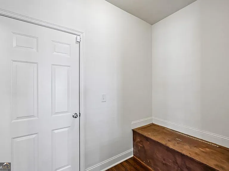 256 Centerview Way — Photo 16