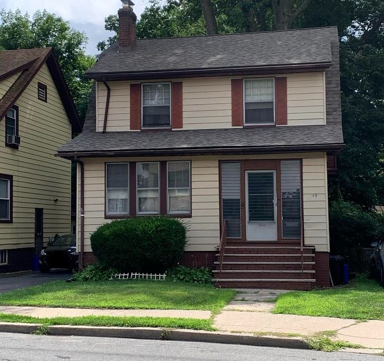1st image of 19 Everett St