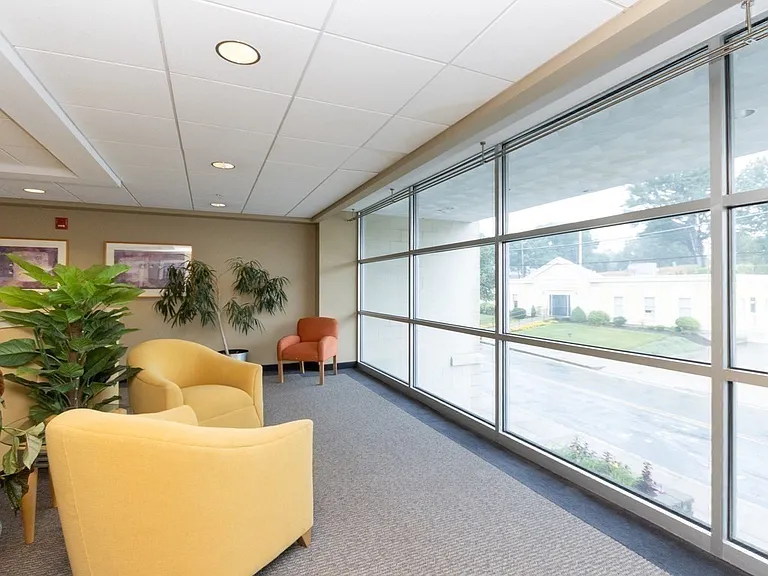 140 Railroad Ave #UB102 — Photo 30