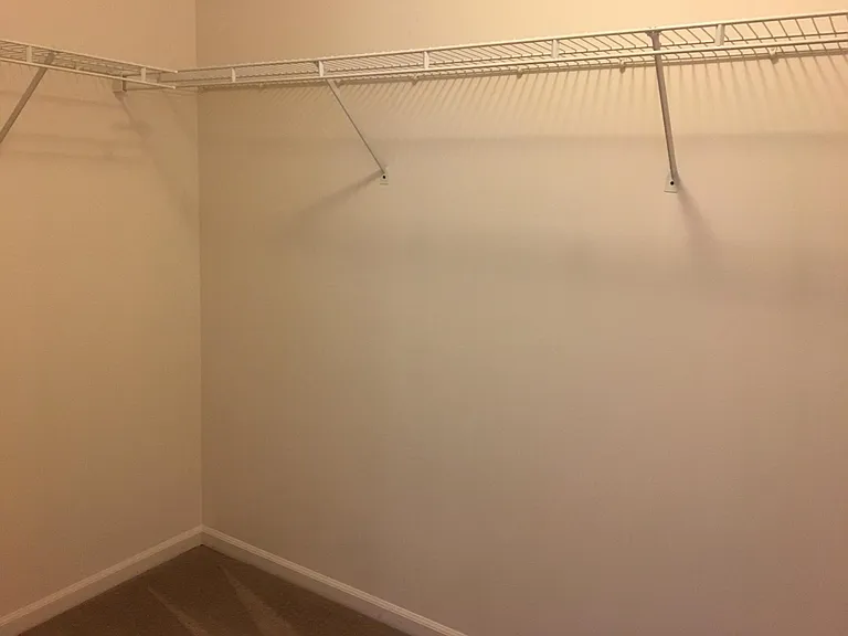 3313 Park Ridge Ln NE — Photo 6