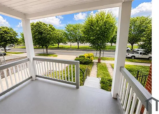 528 Oklahoma Ave NE — Photo 15