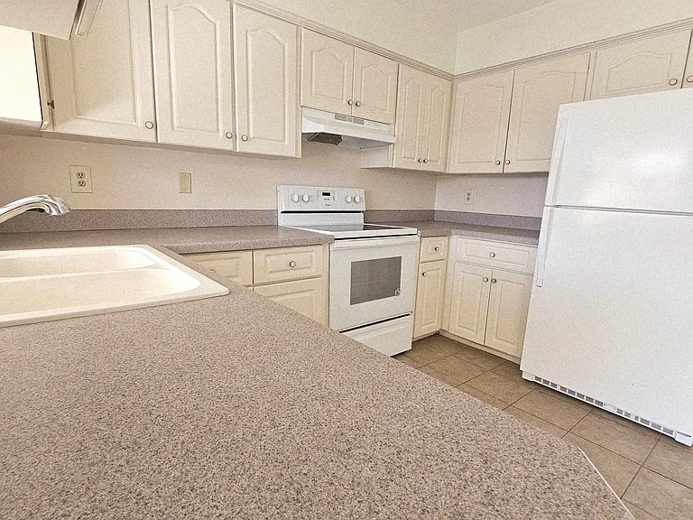 1401 S McCall Rd #301A — Photo 27