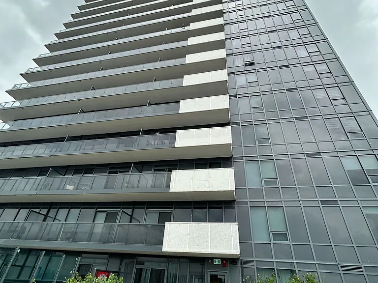 5105 Hurontario St #809 — Photo 38