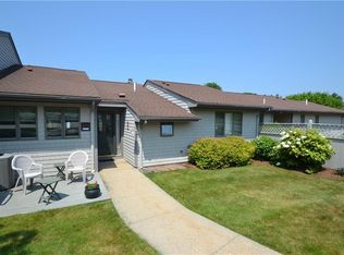 161 Seabreeze Ln, Bristol, RI 02809