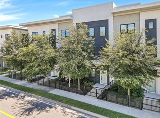 212 E Pineloch Ave, Orlando, FL 32806