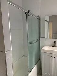 Rented by Salon Realty Corp