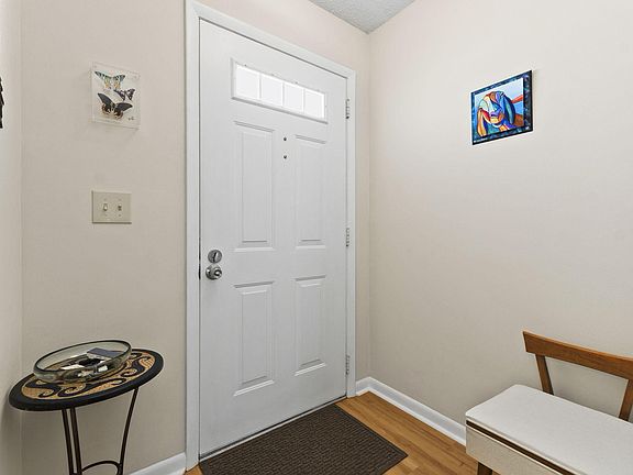 3rd image of 1223 S Lakes End Drive #E-1