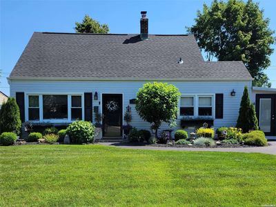 50 Birch Lane, Levittown, NY, 11756