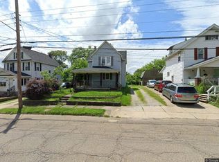 734 N Summit St, Barberton, OH