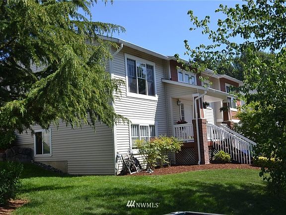 3rd image of 2804 V Ct SE