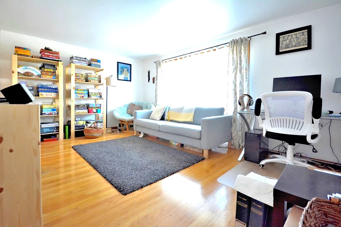 1 bed, 850 sqft, $1,749 — Photo 1