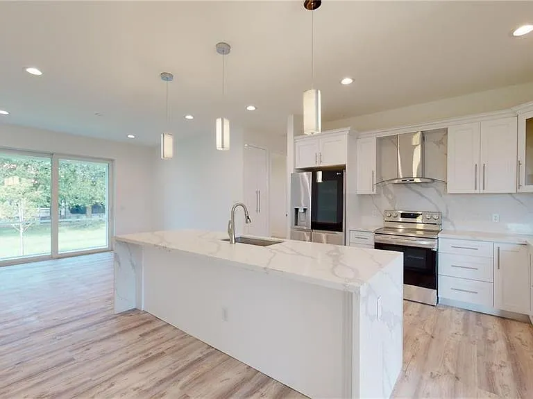 17007 Ginger Ln — Photo 3