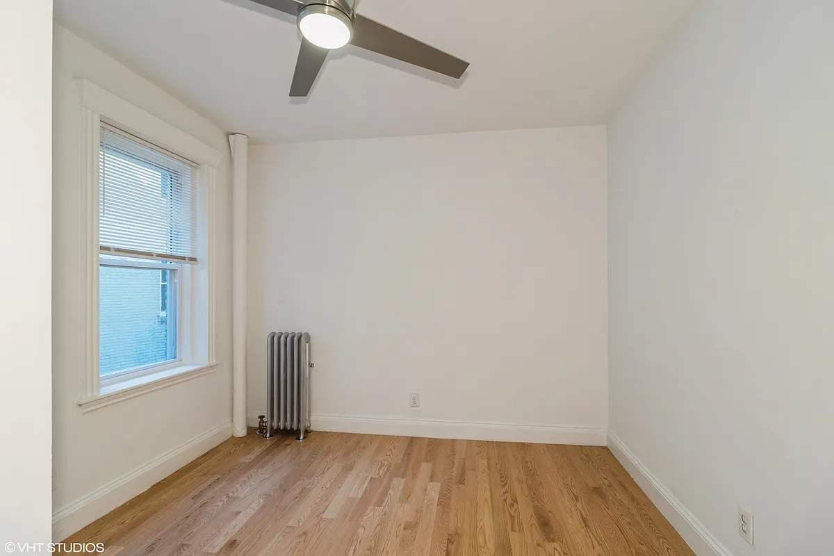 Building Photo - 149 Park Dr #11