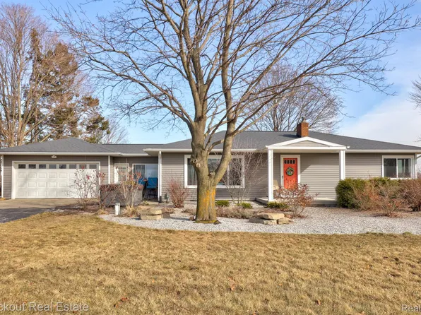 4071 S Vassar Rd, Vassar, MI 48768