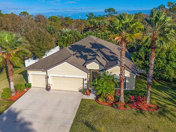 2nd image of 4607 Ashley Lake Cir