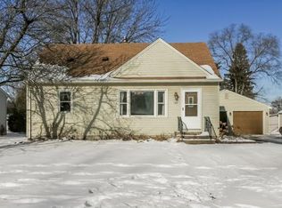1739 Hillview Rd, Shoreview, MN 55126